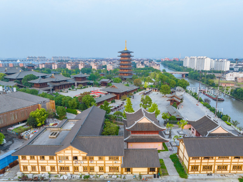 航拍上海宝山寺佛教寺院自然风光