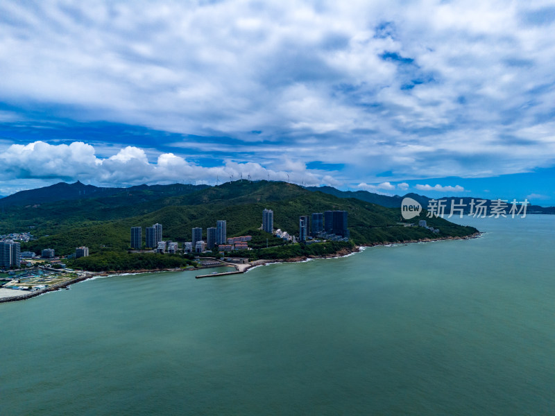 蓝色海洋大海海岛风光航拍图