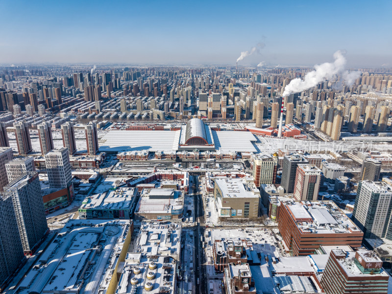 辽宁沈阳站航拍冬季城市雪景航拍