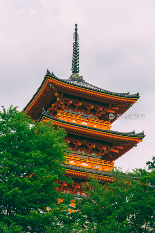 日本京都著名旅游景点音羽山清水寺风光