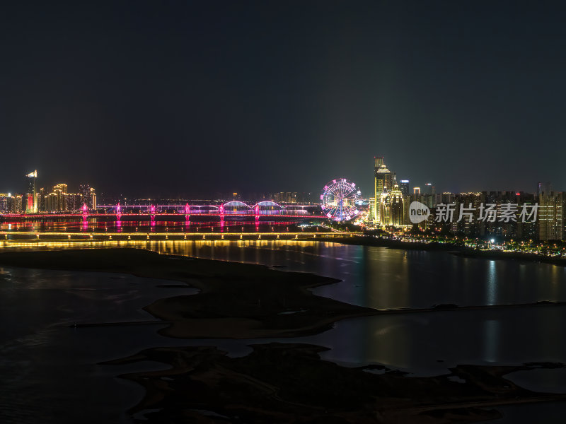 江西南昌红谷滩新区秋水广场夜晚日出航拍