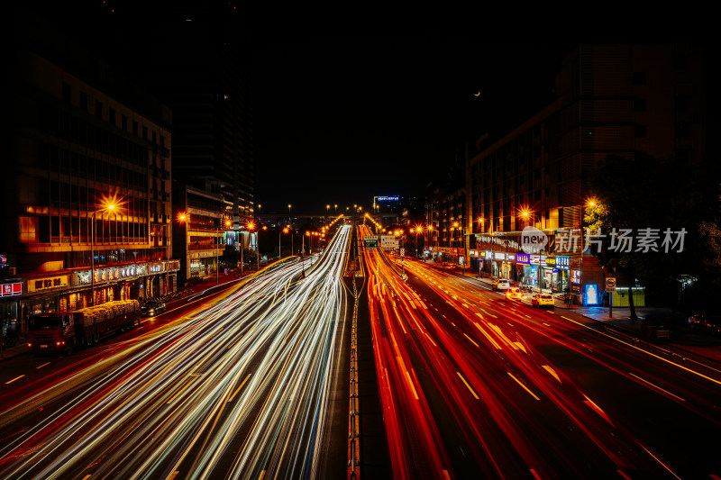 成都清江东路车流车轨都市夜景