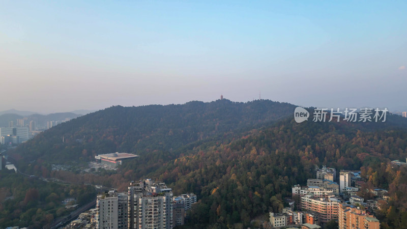 航拍贵州遵义红花岗区城市