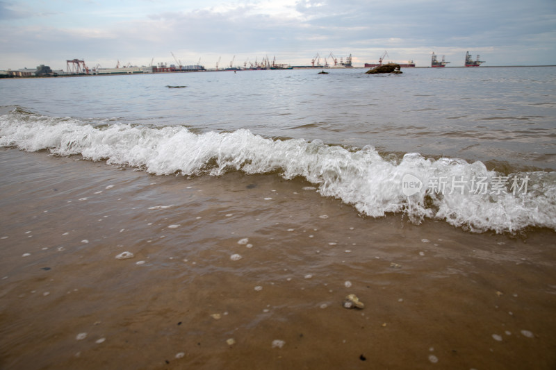 海浪浪花