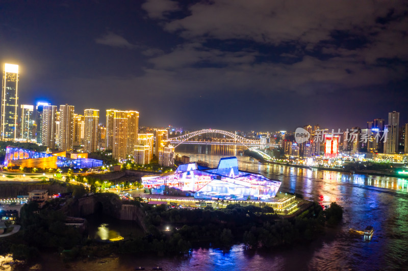 重庆大剧院夜景