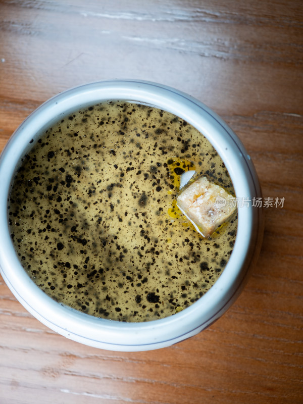 日式鹅肝松茸蒸蛋