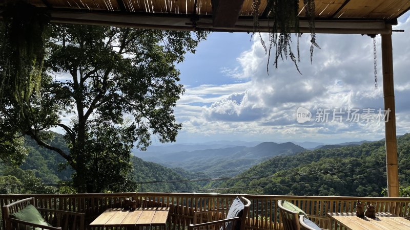 山间露台自然风光休闲场景