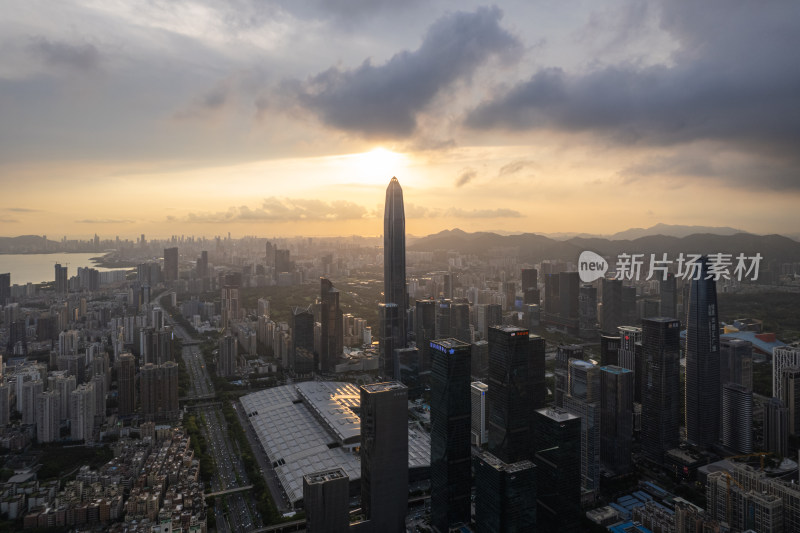 深圳福田中心区夜景航拍图