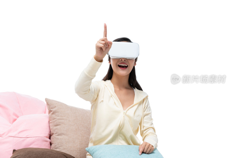 年轻情侣女子在家看VR电影
