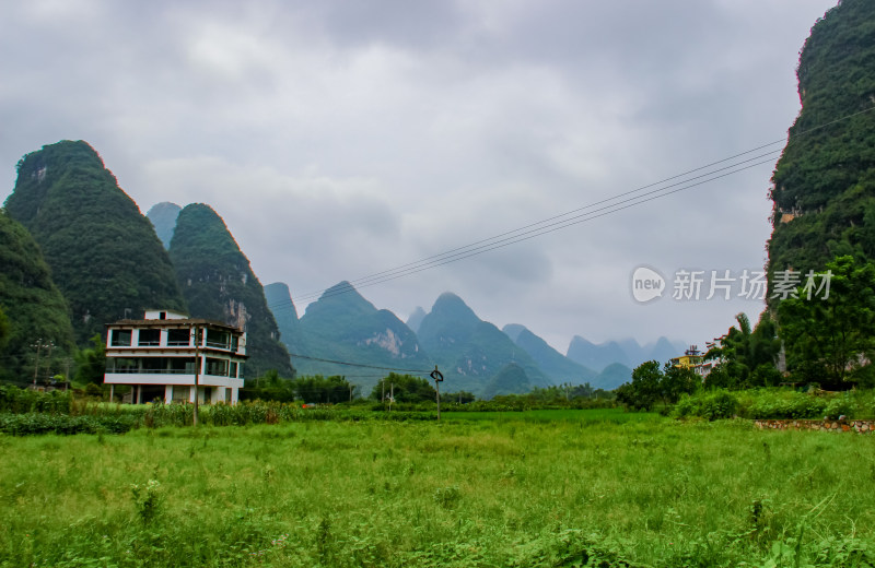 桂林阳朔遇龙河风光