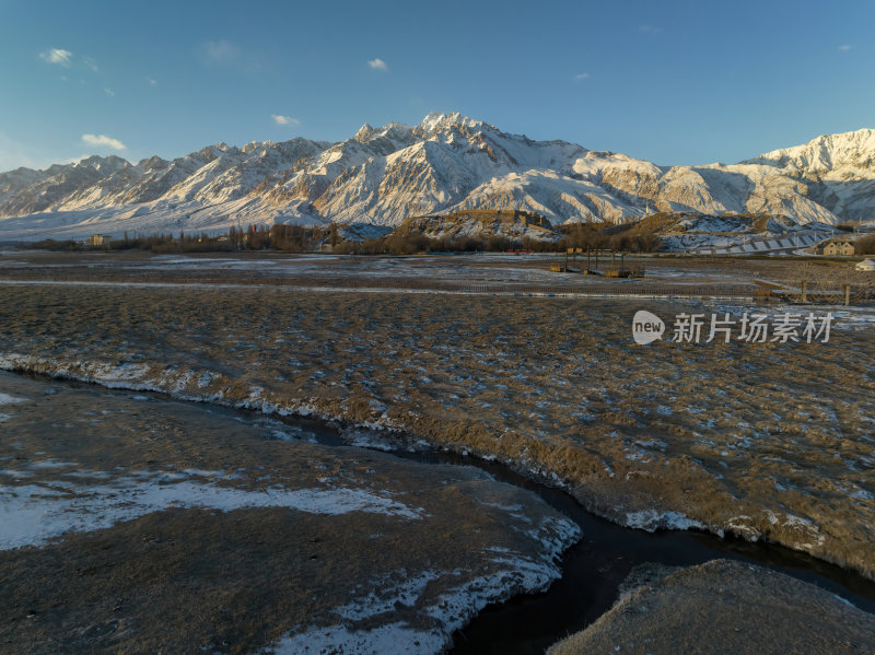 新疆喀什塔县帕米尔高原塔合曼湿地河道航拍