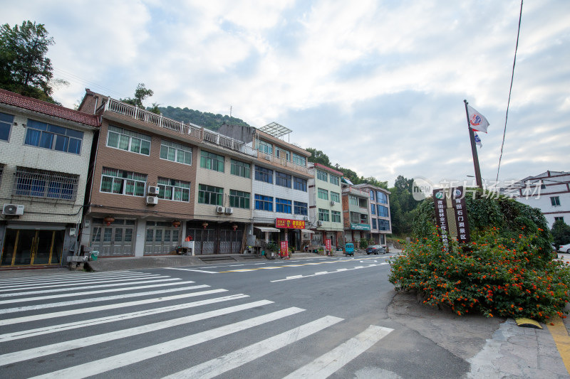 青田石门洞风景区服务中心