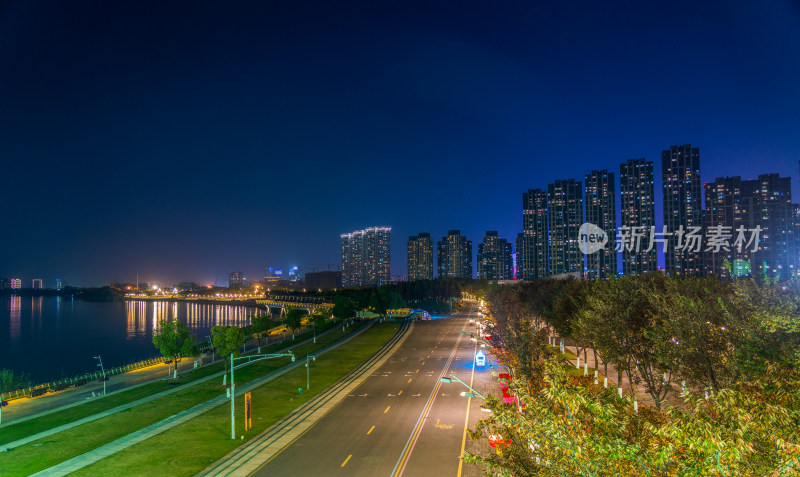 南京国际青年文化中心夜景