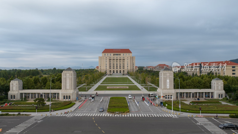 山东大学