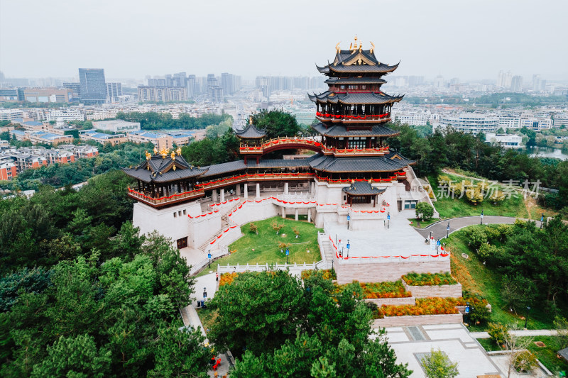 义乌鸡鸣阁