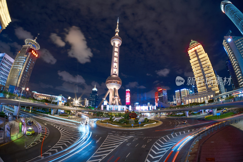 上海陆家嘴的夜景