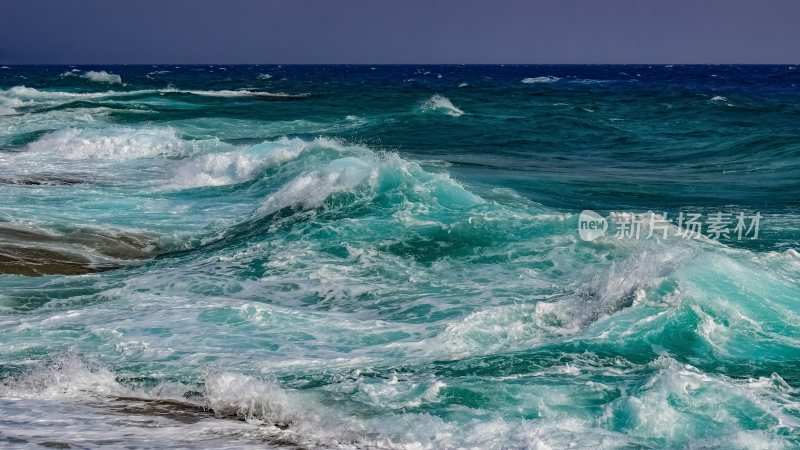 大海浪潮汹涌海浪波涛汹涌浪花巨浪