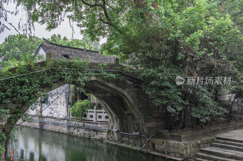 绍兴仓桥直街江南水乡风景