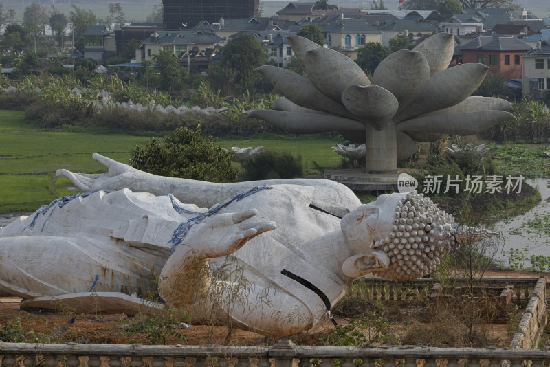 西双版纳失落的佛寺