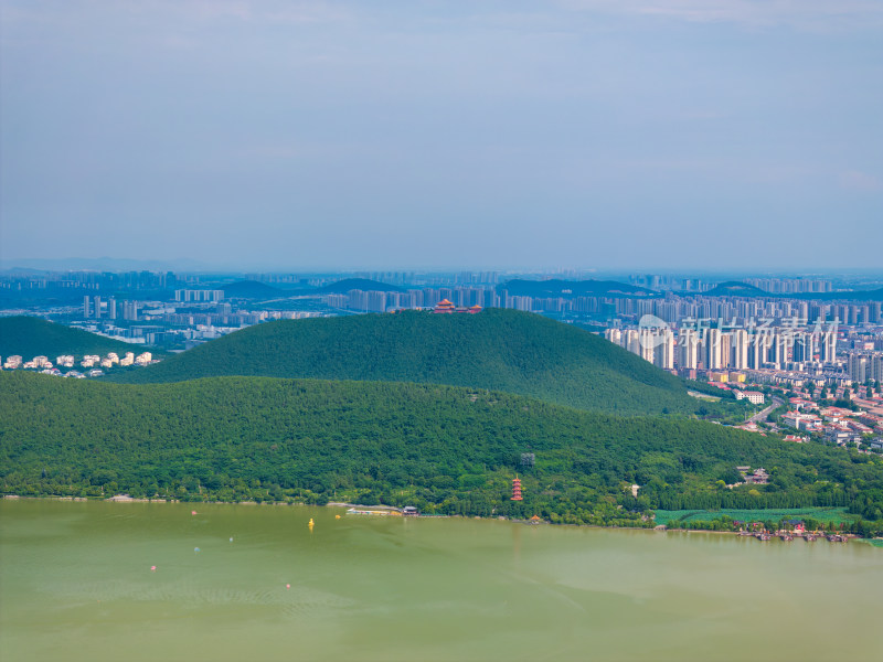 夏季白天航拍江苏徐州云龙湖风景区自然风光