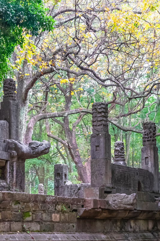 南京钟山风景名胜区明孝陵中的建筑风景