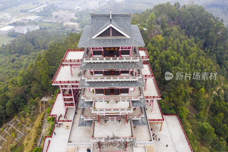 佛山展旗峰山顶特色建筑航拍