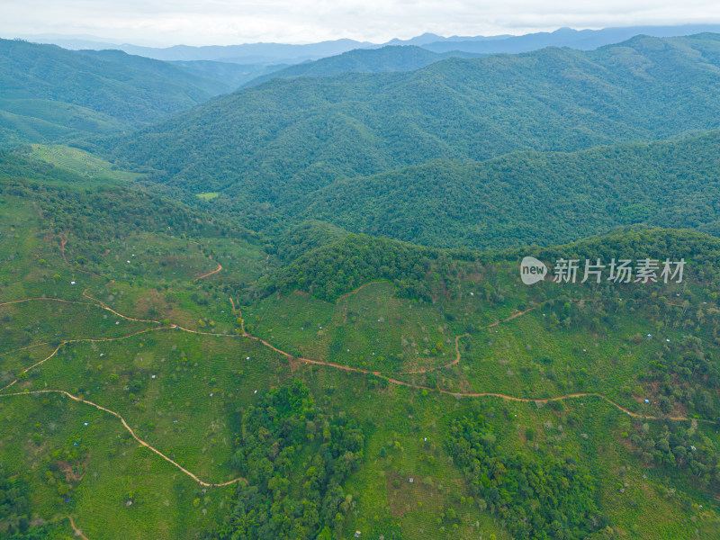 航拍山脉山林