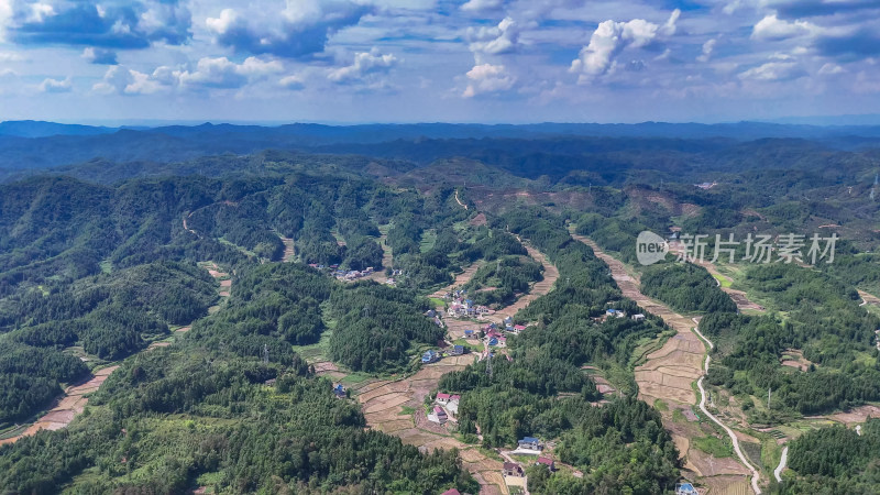 丘陵山川稻田梯田风光航拍