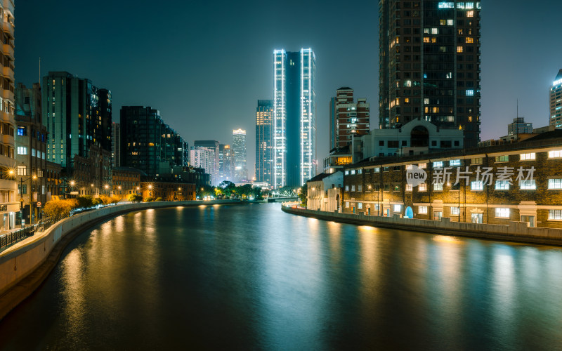 上海苏州河四行仓库和西藏路桥旁静谧夜景