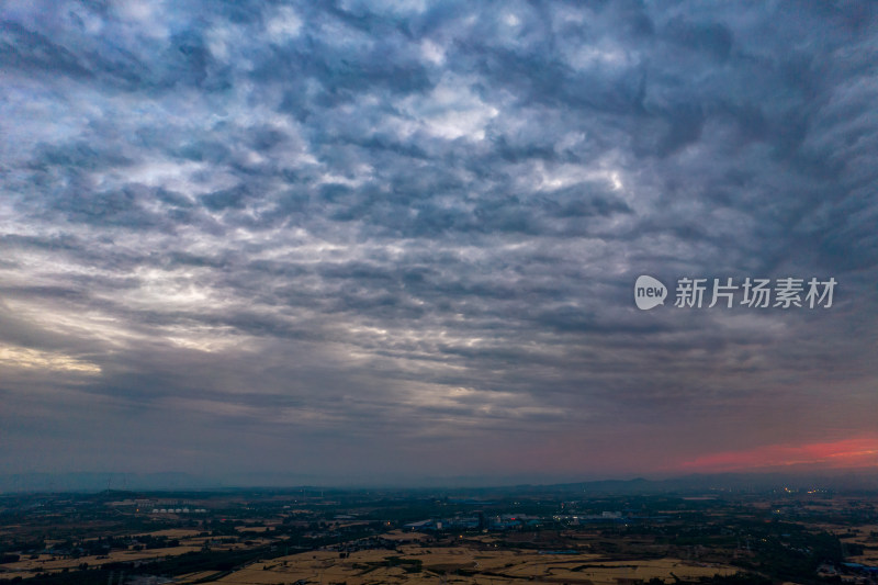 河南平原晚霞夕阳城市航拍图