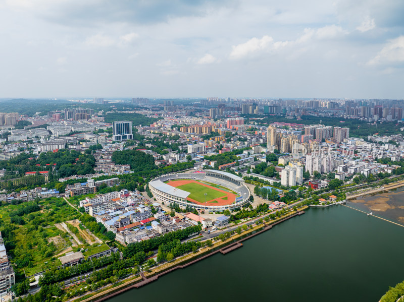 夏季航拍河南信阳城市风光