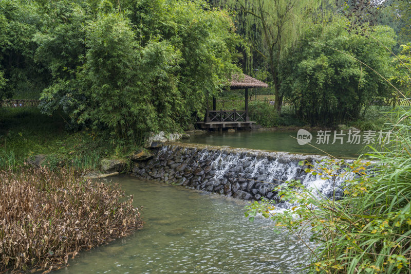 杭州三台山乌龟潭风景