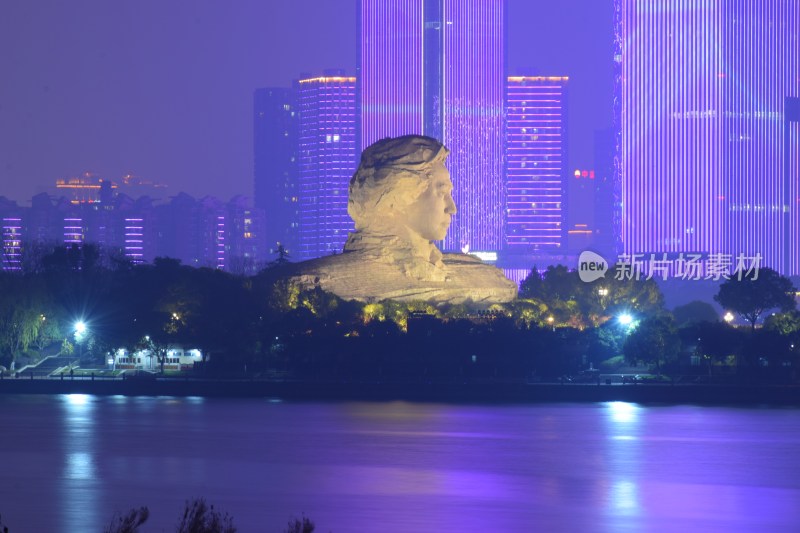 长沙橘子洲头夜景与城市建筑