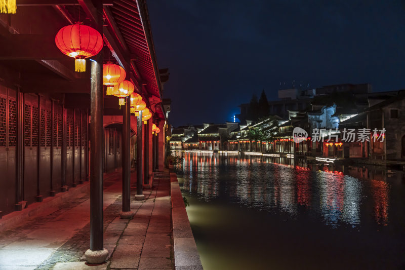 浙江湖州南浔古镇水乡百间楼夜景