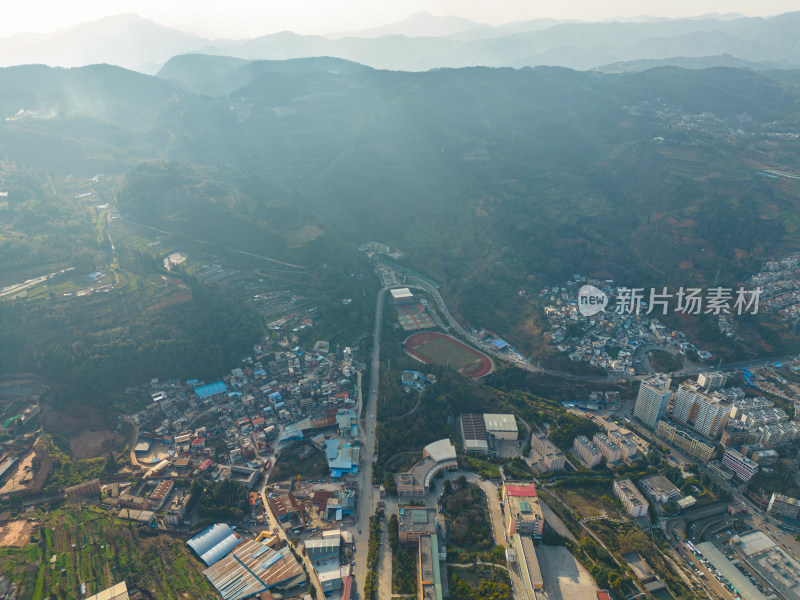 航拍红河州个旧市城市风光