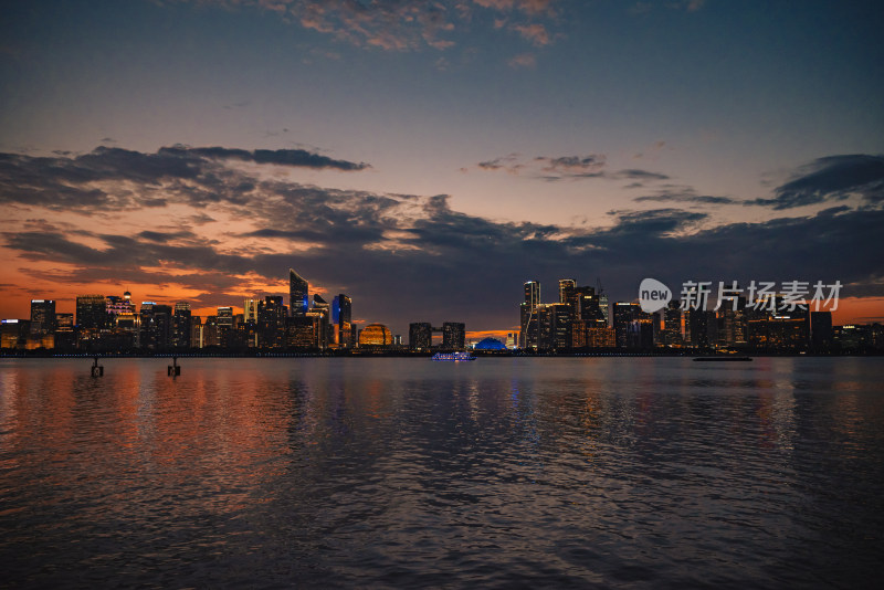 杭州钱江新城夜景