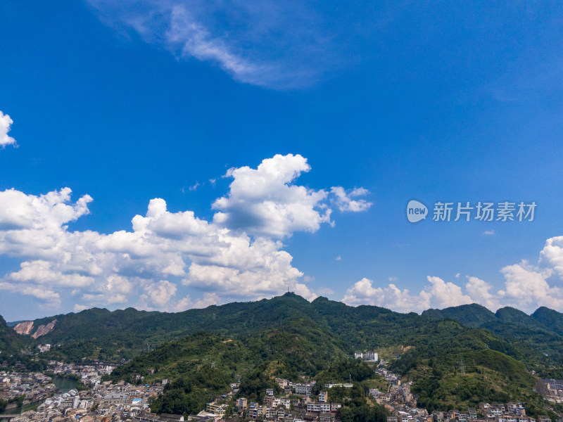 大自然山川蓝天白云天空航拍图