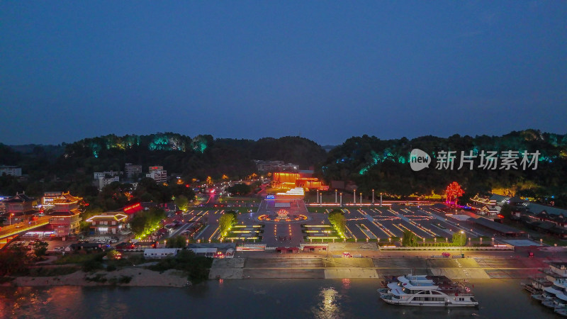 航拍四川乐山大佛文化广场夜景