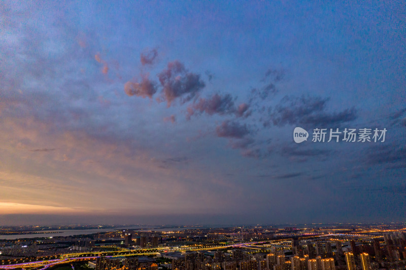 苏州金鸡湖日落晚霞夕阳夜景航拍摄影图