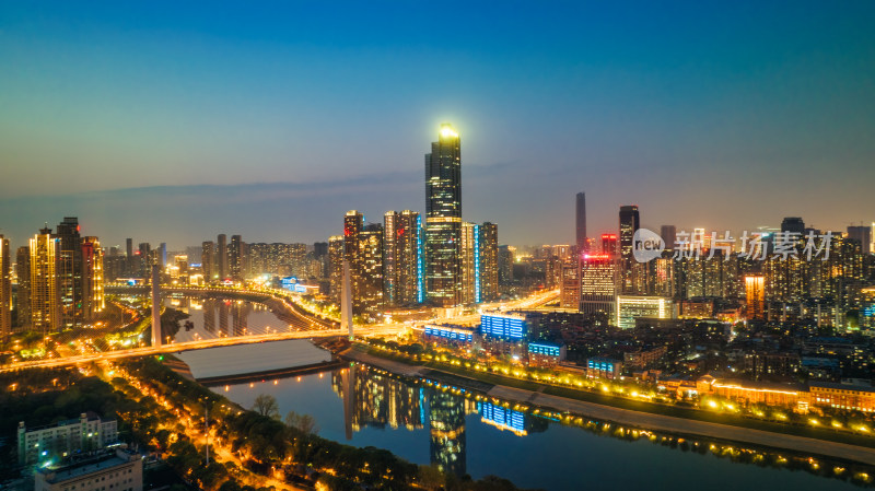 湖北武汉汉江月湖桥城市夜景