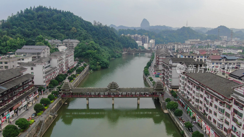 航拍湖南通道县城风雨桥