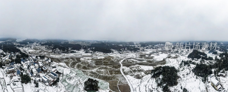 乡村田园冬天雪景