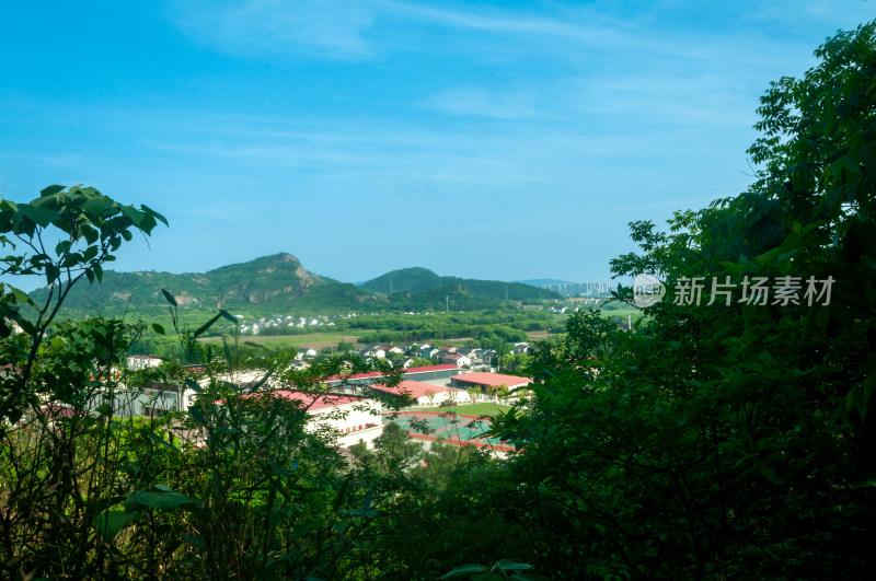 山中的自然风景