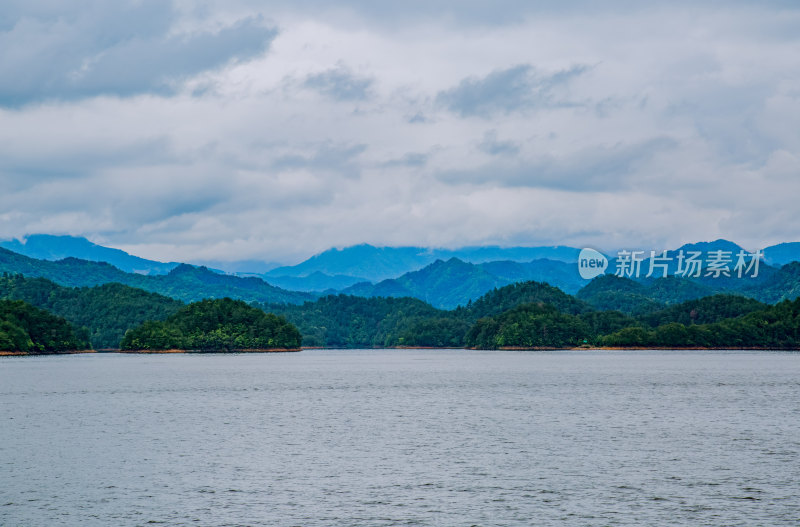 春日千岛湖风光