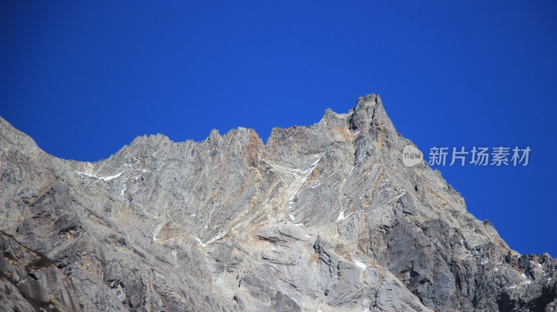 四姑娘山