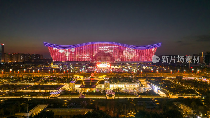 成都环球中心龙年春节夜景