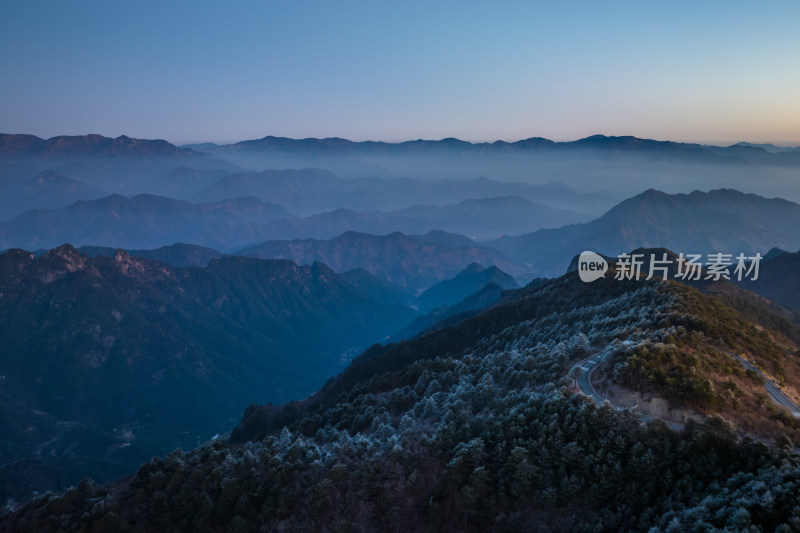 杭州 临安 牵牛岗 千里江山 大明山日出