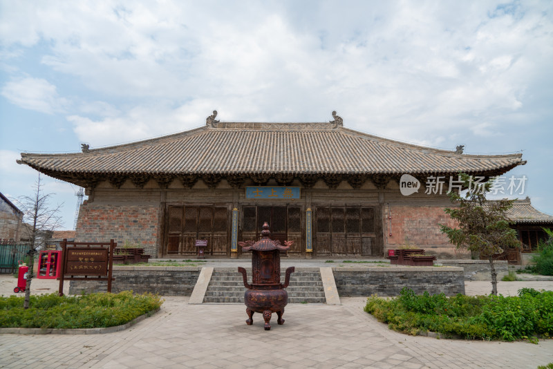 河北张家口蔚县灵岩寺大殿