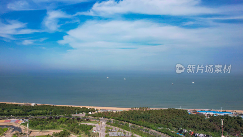 大海海浪沙滩风景山东日照万平口海滨风景区