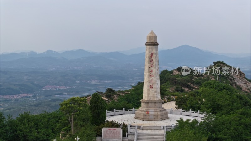 航拍乳山市马石山十勇士革命烈士纪念馆